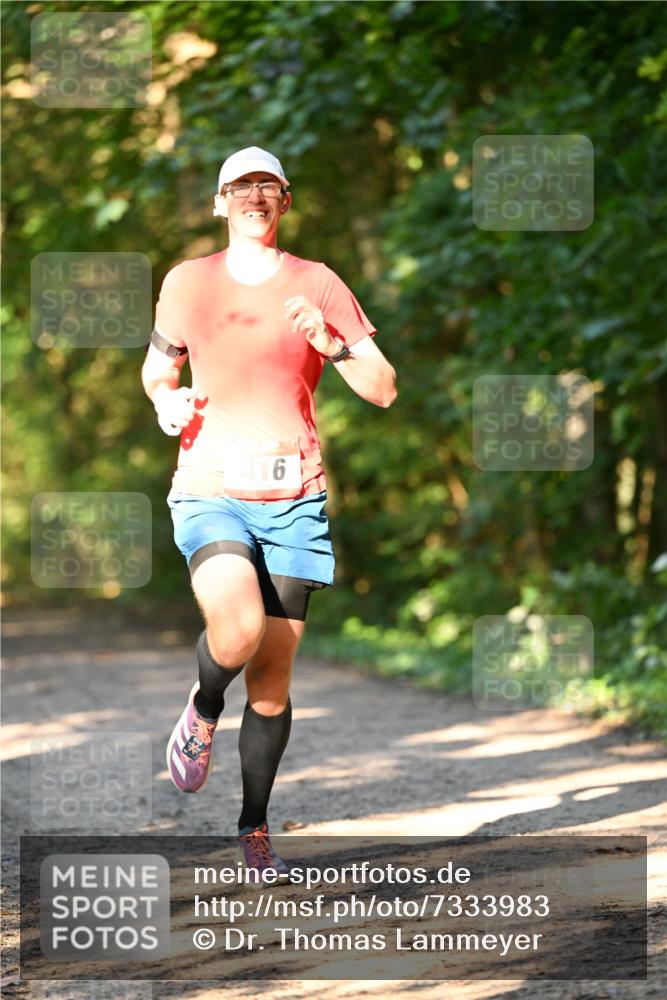 06.10.2024 - Bramfelder Halbmarathon 2024 Dr. Thomas Lammeyer http://msf.ph/oto/7333983 06.10.2024 09:47:52 Laufen 416 meine-sportfotos.de