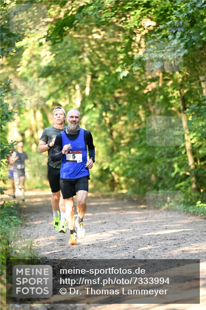 06.10.2024 - Bramfelder Halbmarathon 2024 Dr. Thomas Lammeyer http://msf.ph/oto/7333994 06.10.2024 09:47:55 Laufen 5 meine-sportfotos.de