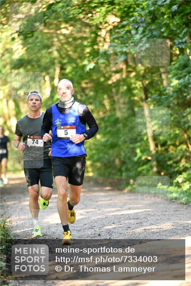 06.10.2024 - Bramfelder Halbmarathon 2024 Dr. Thomas Lammeyer http://msf.ph/oto/7334003 06.10.2024 09:47:56 Laufen 74, 5 meine-sportfotos.de