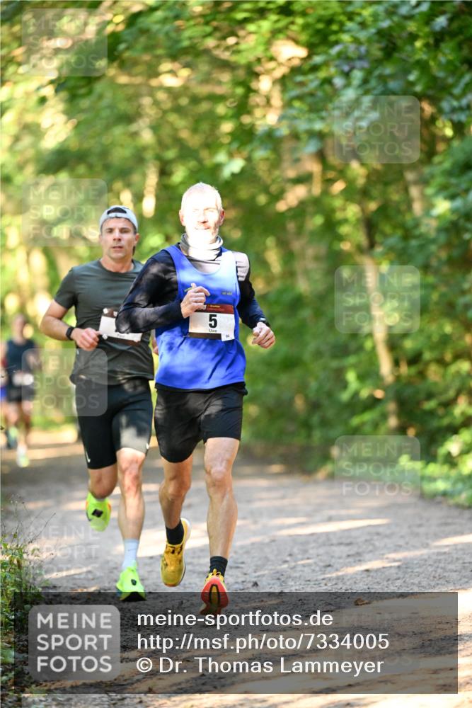 06.10.2024 - Bramfelder Halbmarathon 2024 Dr. Thomas Lammeyer http://msf.ph/oto/7334005 06.10.2024 09:47:57 Laufen  meine-sportfotos.de
