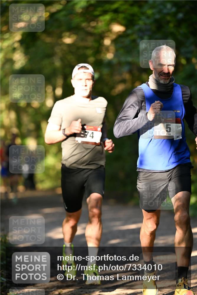 06.10.2024 - Bramfelder Halbmarathon 2024 Dr. Thomas Lammeyer http://msf.ph/oto/7334010 06.10.2024 09:47:58 Laufen 4, 5, 64 meine-sportfotos.de