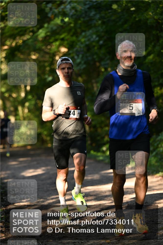06.10.2024 - Bramfelder Halbmarathon 2024 Dr. Thomas Lammeyer http://msf.ph/oto/7334011 06.10.2024 09:47:59 Laufen 4, 5 meine-sportfotos.de