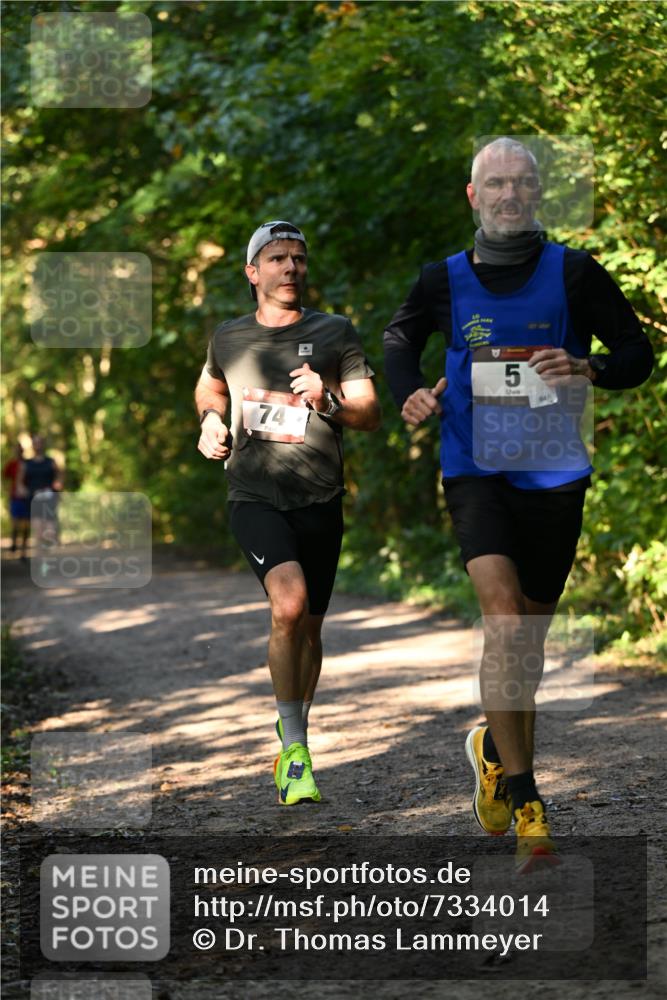 06.10.2024 - Bramfelder Halbmarathon 2024 Dr. Thomas Lammeyer http://msf.ph/oto/7334014 06.10.2024 09:47:59 Laufen 74, 1, 5, 64 meine-sportfotos.de