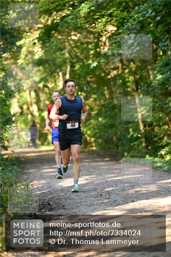 06.10.2024 - Bramfelder Halbmarathon 2024 Dr. Thomas Lammeyer http://msf.ph/oto/7334024 06.10.2024 09:48:03 Laufen 46 meine-sportfotos.de