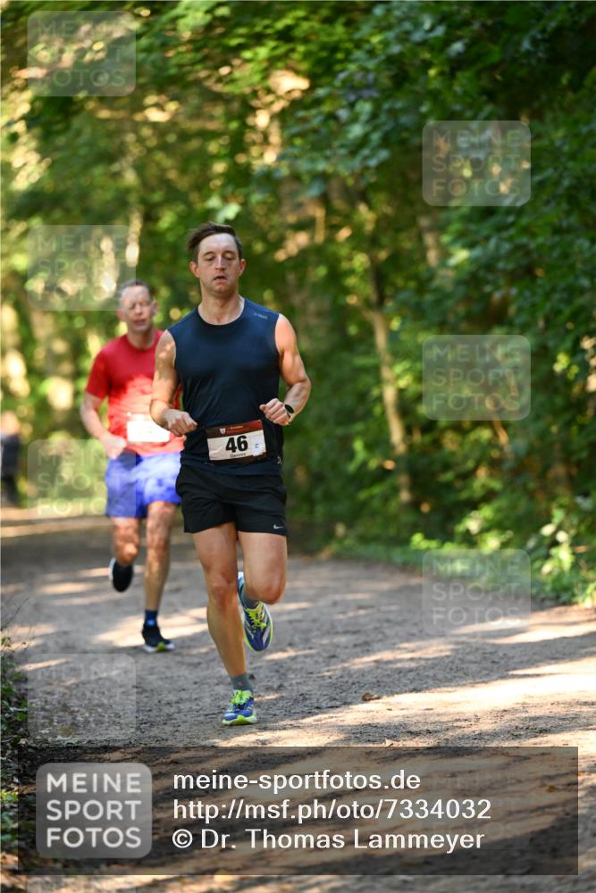 06.10.2024 - Bramfelder Halbmarathon 2024 Dr. Thomas Lammeyer http://msf.ph/oto/7334032 06.10.2024 09:48:04 Laufen 46 meine-sportfotos.de