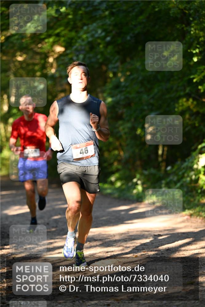 06.10.2024 - Bramfelder Halbmarathon 2024 Dr. Thomas Lammeyer http://msf.ph/oto/7334040 06.10.2024 09:48:05 Laufen 240, 46 meine-sportfotos.de