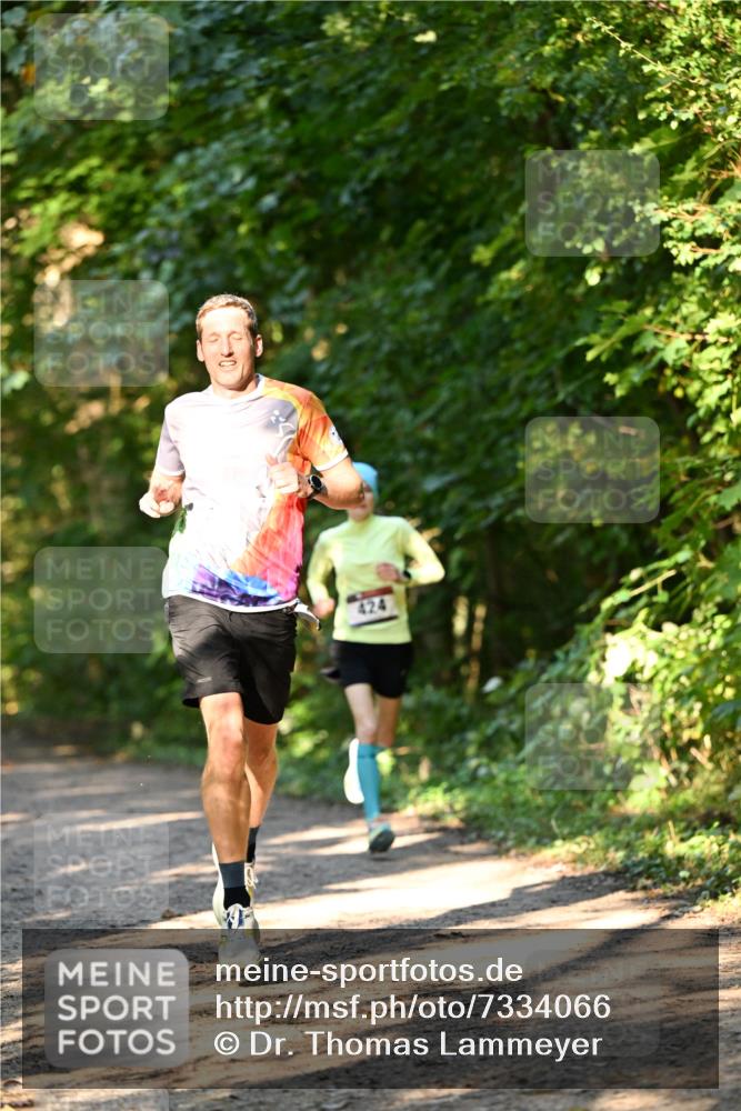 06.10.2024 - Bramfelder Halbmarathon 2024 Dr. Thomas Lammeyer http://msf.ph/oto/7334066 06.10.2024 09:48:21 Laufen 424 meine-sportfotos.de