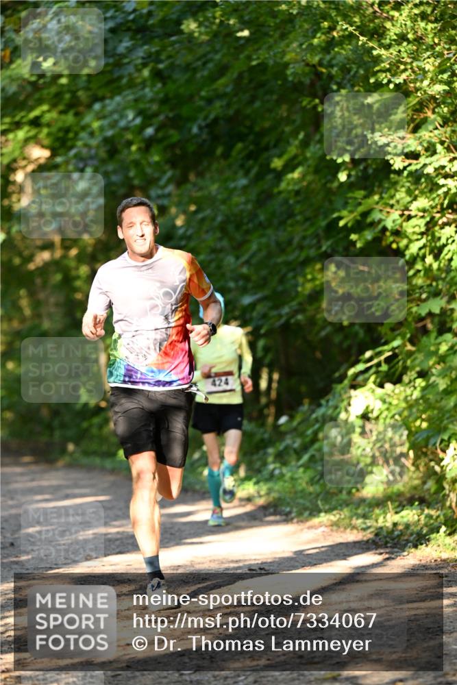 06.10.2024 - Bramfelder Halbmarathon 2024 Dr. Thomas Lammeyer http://msf.ph/oto/7334067 06.10.2024 09:48:22 Laufen 424 meine-sportfotos.de