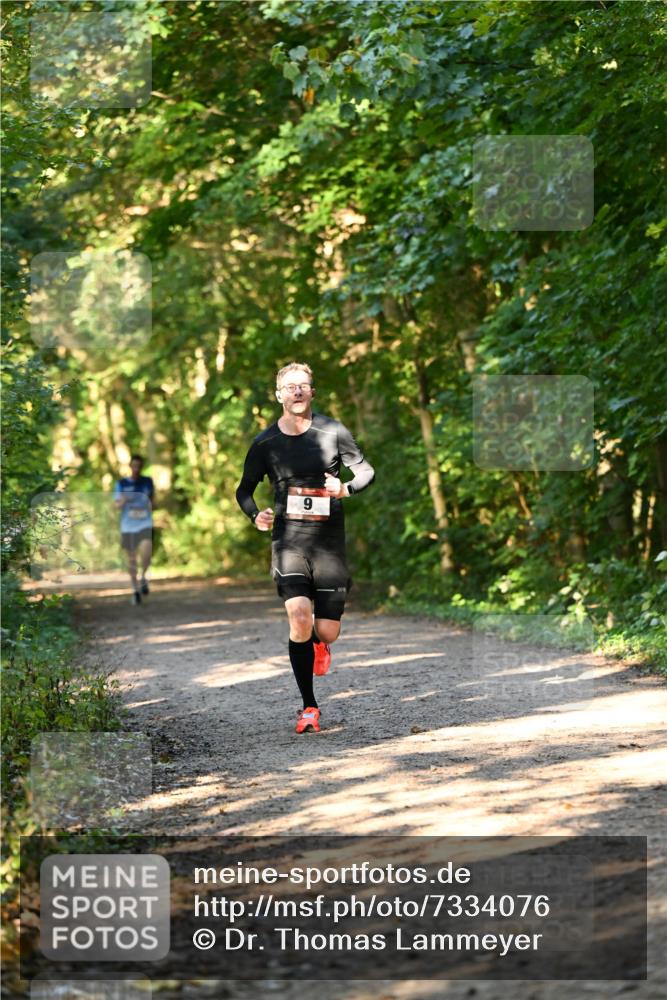 06.10.2024 - Bramfelder Halbmarathon 2024 Dr. Thomas Lammeyer http://msf.ph/oto/7334076 06.10.2024 09:48:23 Laufen 9 meine-sportfotos.de