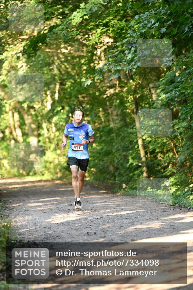 06.10.2024 - Bramfelder Halbmarathon 2024 Dr. Thomas Lammeyer http://msf.ph/oto/7334098 06.10.2024 09:48:28 Laufen 417 meine-sportfotos.de