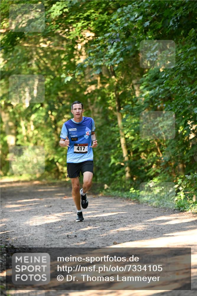 06.10.2024 - Bramfelder Halbmarathon 2024 Dr. Thomas Lammeyer http://msf.ph/oto/7334105 06.10.2024 09:48:29 Laufen 417, 50 meine-sportfotos.de