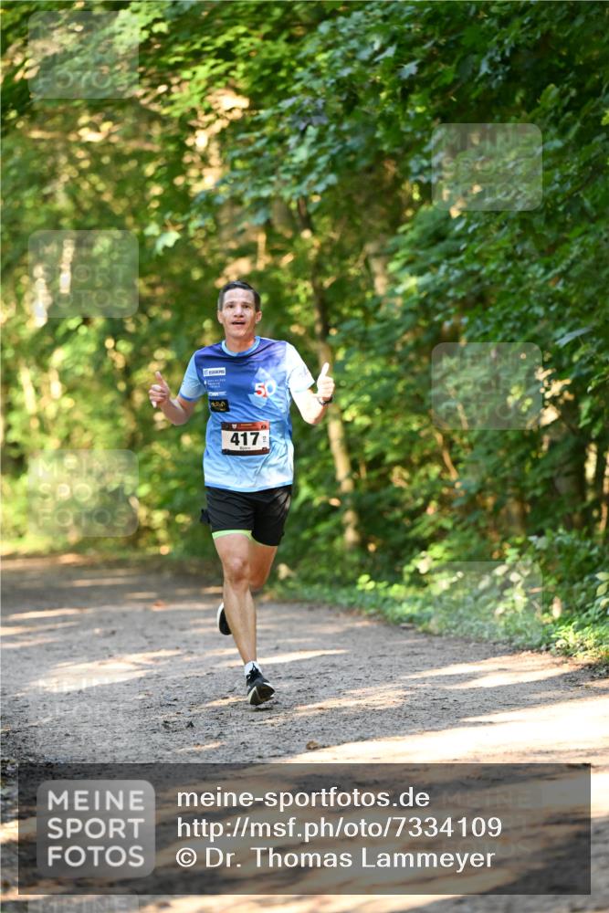 06.10.2024 - Bramfelder Halbmarathon 2024 Dr. Thomas Lammeyer http://msf.ph/oto/7334109 06.10.2024 09:48:29 Laufen 50, 417 meine-sportfotos.de