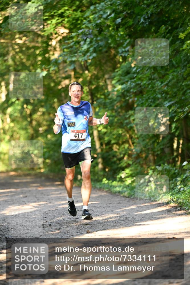 06.10.2024 - Bramfelder Halbmarathon 2024 Dr. Thomas Lammeyer http://msf.ph/oto/7334111 06.10.2024 09:48:30 Laufen 50, 417 meine-sportfotos.de
