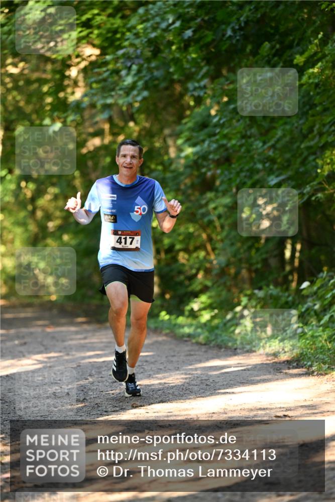 06.10.2024 - Bramfelder Halbmarathon 2024 Dr. Thomas Lammeyer http://msf.ph/oto/7334113 06.10.2024 09:48:30 Laufen 50, 417 meine-sportfotos.de