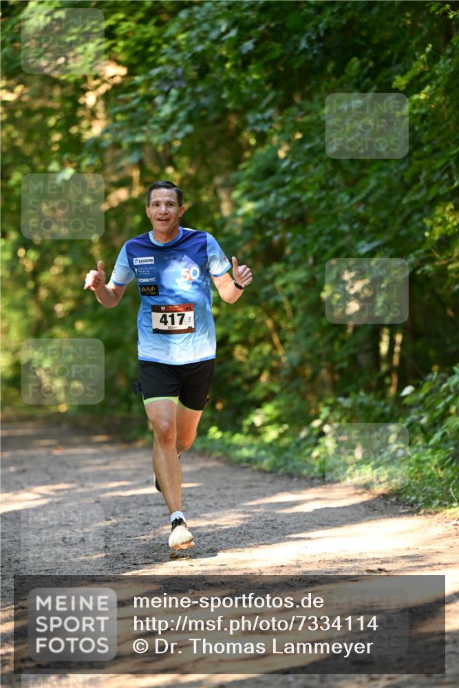 06.10.2024 - Bramfelder Halbmarathon 2024 Dr. Thomas Lammeyer http://msf.ph/oto/7334114 06.10.2024 09:48:30 Laufen 50, 417 meine-sportfotos.de