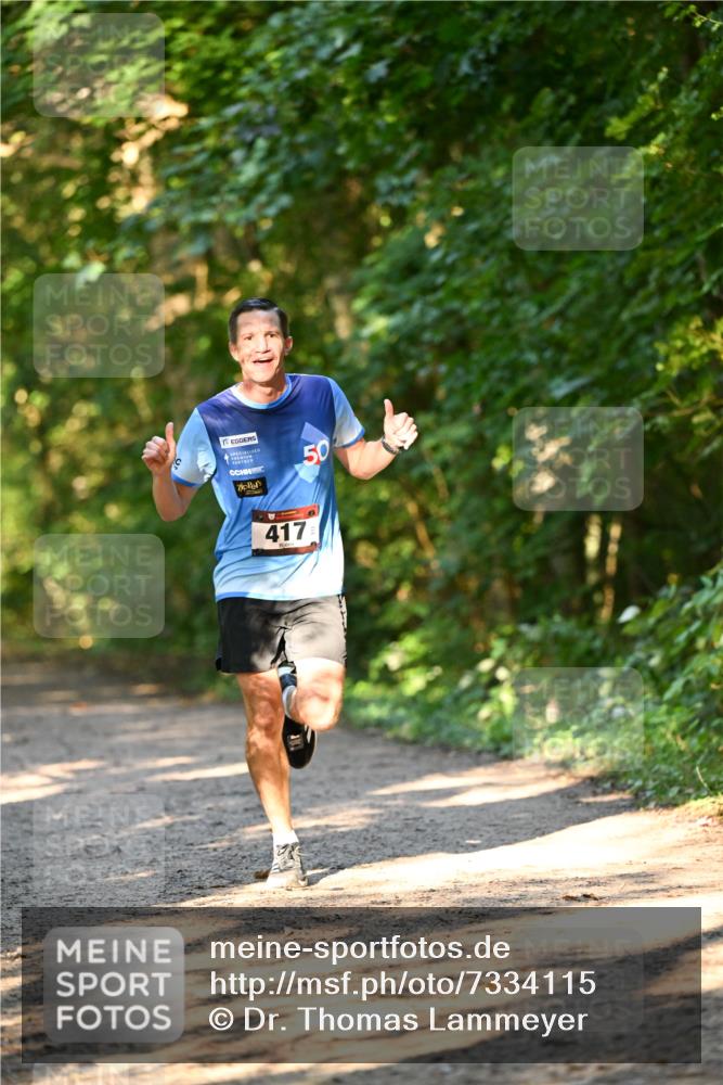 06.10.2024 - Bramfelder Halbmarathon 2024 Dr. Thomas Lammeyer http://msf.ph/oto/7334115 06.10.2024 09:48:30 Laufen 50, 417, 137 meine-sportfotos.de