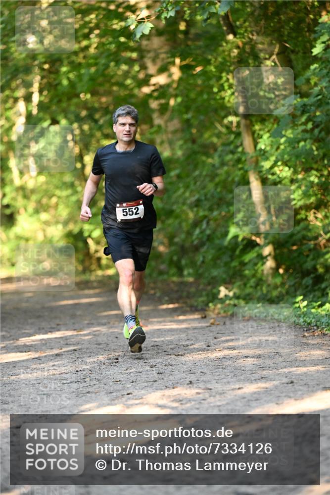 06.10.2024 - Bramfelder Halbmarathon 2024 Dr. Thomas Lammeyer http://msf.ph/oto/7334126 06.10.2024 09:48:58 Laufen 552 meine-sportfotos.de