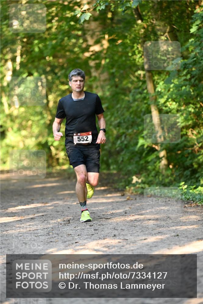 06.10.2024 - Bramfelder Halbmarathon 2024 Dr. Thomas Lammeyer http://msf.ph/oto/7334127 06.10.2024 09:48:58 Laufen  meine-sportfotos.de