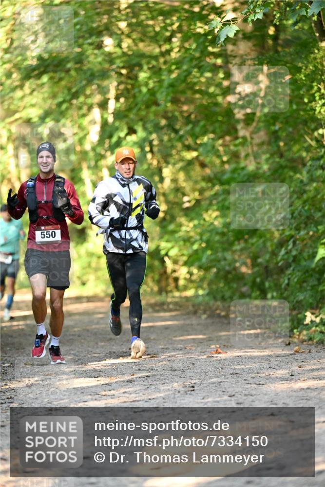 06.10.2024 - Bramfelder Halbmarathon 2024 Dr. Thomas Lammeyer http://msf.ph/oto/7334150 06.10.2024 09:49:10 Laufen 550 meine-sportfotos.de