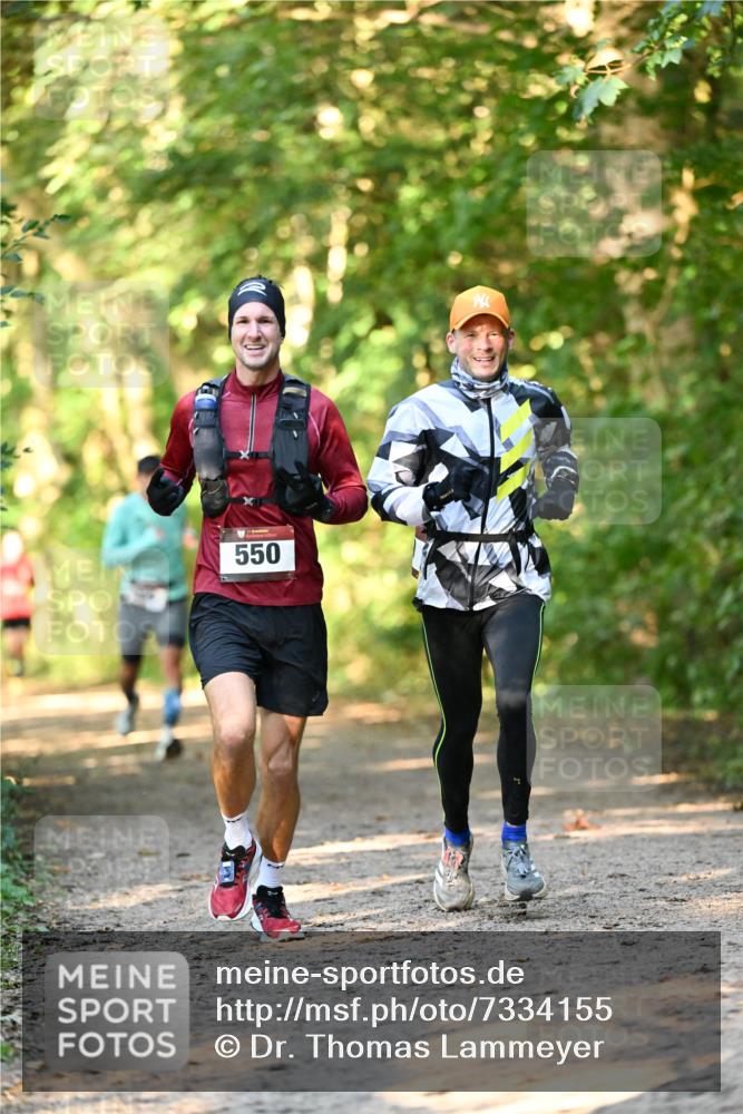 06.10.2024 - Bramfelder Halbmarathon 2024 Dr. Thomas Lammeyer http://msf.ph/oto/7334155 06.10.2024 09:49:12 Laufen 550 meine-sportfotos.de