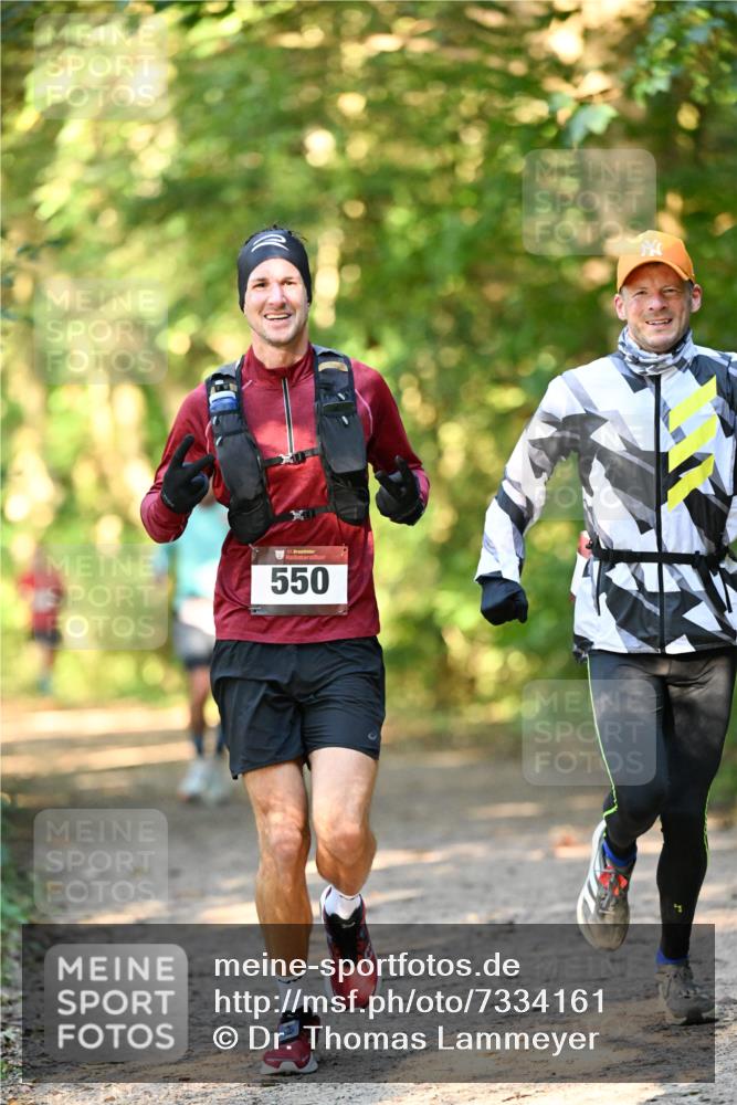 06.10.2024 - Bramfelder Halbmarathon 2024 Dr. Thomas Lammeyer http://msf.ph/oto/7334161 06.10.2024 09:49:13 Laufen 33, 550 meine-sportfotos.de
