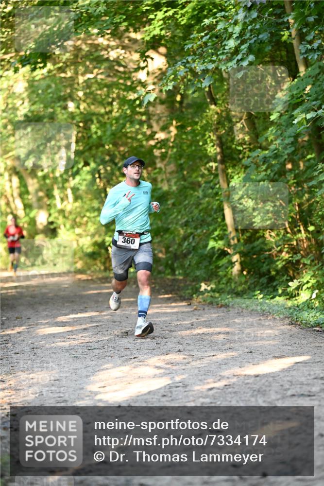 06.10.2024 - Bramfelder Halbmarathon 2024 Dr. Thomas Lammeyer http://msf.ph/oto/7334174 06.10.2024 09:49:16 Laufen 360 meine-sportfotos.de