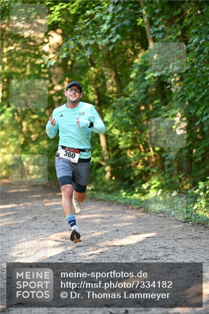 06.10.2024 - Bramfelder Halbmarathon 2024 Dr. Thomas Lammeyer http://msf.ph/oto/7334182 06.10.2024 09:49:17 Laufen 360 meine-sportfotos.de