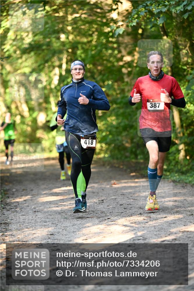06.10.2024 - Bramfelder Halbmarathon 2024 Dr. Thomas Lammeyer http://msf.ph/oto/7334206 06.10.2024 09:49:26 Laufen 418, 387 meine-sportfotos.de