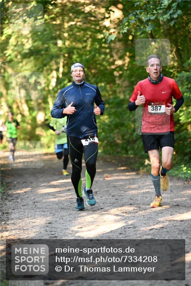 06.10.2024 - Bramfelder Halbmarathon 2024 Dr. Thomas Lammeyer http://msf.ph/oto/7334208 06.10.2024 09:49:26 Laufen 387 meine-sportfotos.de