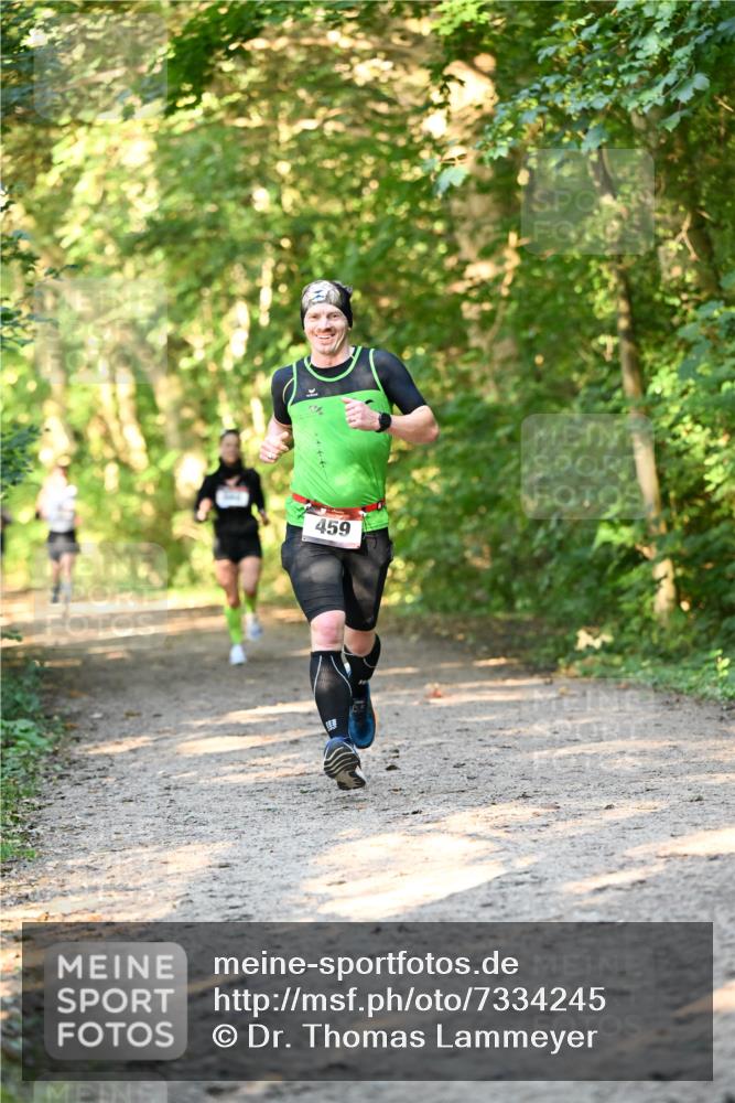 06.10.2024 - Bramfelder Halbmarathon 2024 Dr. Thomas Lammeyer http://msf.ph/oto/7334245 06.10.2024 09:49:34 Laufen 459 meine-sportfotos.de
