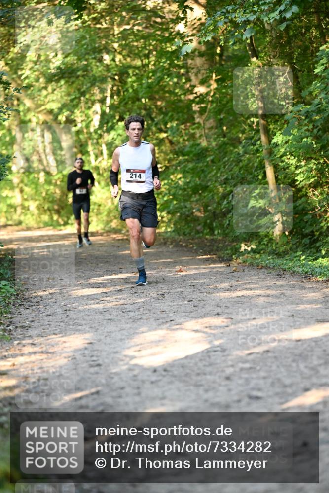06.10.2024 - Bramfelder Halbmarathon 2024 Dr. Thomas Lammeyer http://msf.ph/oto/7334282 06.10.2024 09:49:43 Laufen 214 meine-sportfotos.de