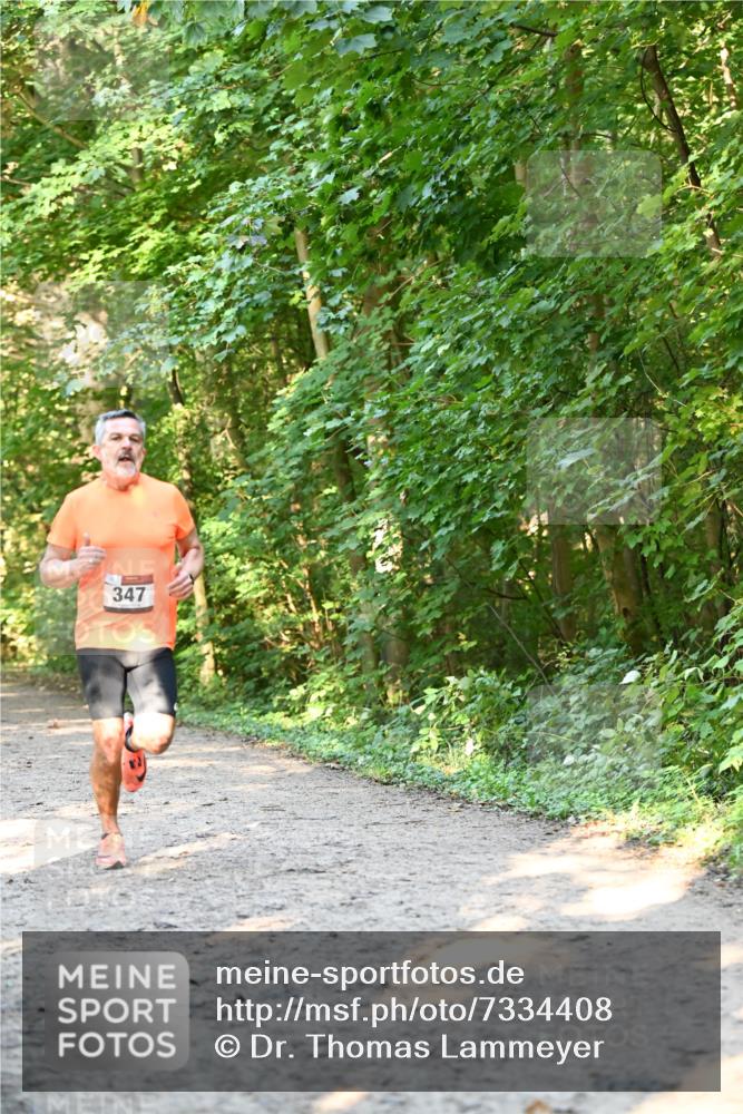 06.10.2024 - Bramfelder Halbmarathon 2024 Dr. Thomas Lammeyer http://msf.ph/oto/7334408 06.10.2024 09:50:22 Laufen 347 meine-sportfotos.de