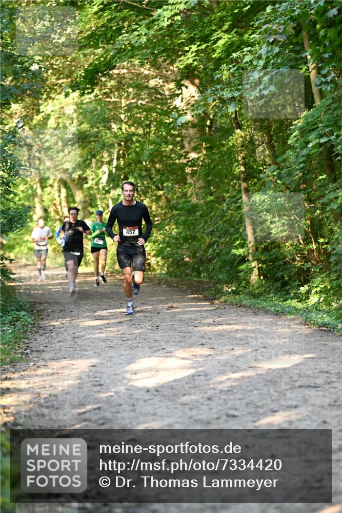 06.10.2024 - Bramfelder Halbmarathon 2024 Dr. Thomas Lammeyer http://msf.ph/oto/7334420 06.10.2024 09:50:27 Laufen 54, 457 meine-sportfotos.de