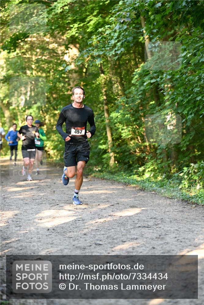 06.10.2024 - Bramfelder Halbmarathon 2024 Dr. Thomas Lammeyer http://msf.ph/oto/7334434 06.10.2024 09:50:29 Laufen 457 meine-sportfotos.de