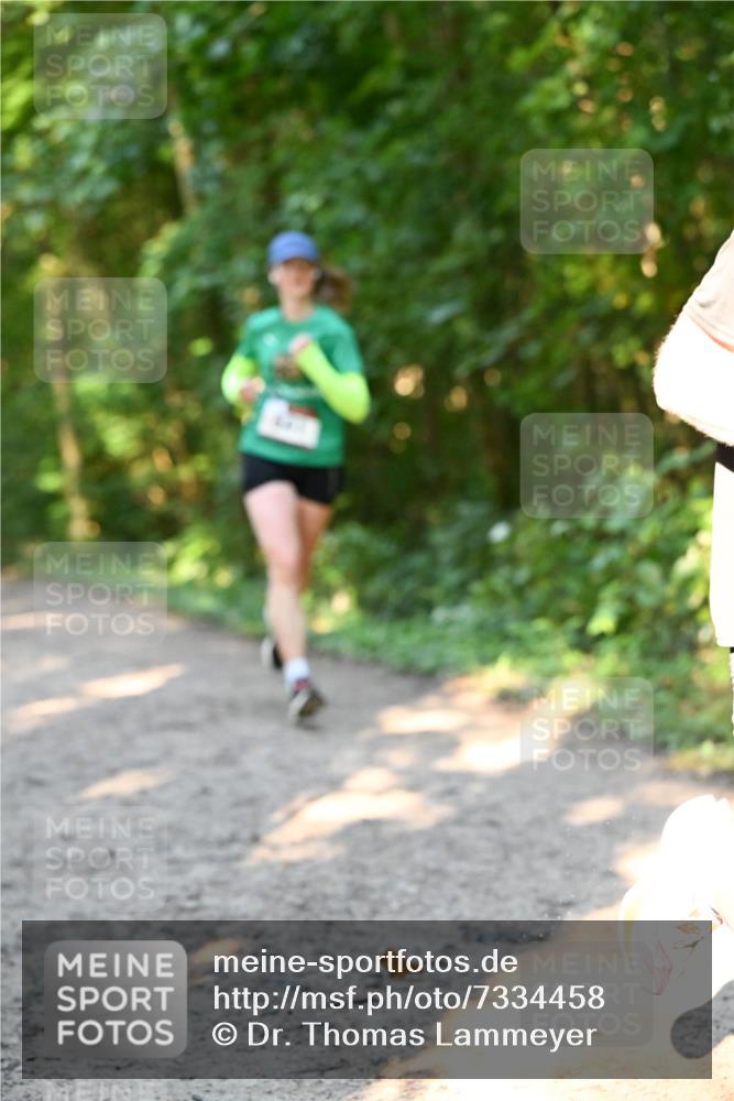 06.10.2024 - Bramfelder Halbmarathon 2024 Dr. Thomas Lammeyer http://msf.ph/oto/7334458 06.10.2024 09:50:34 Laufen  meine-sportfotos.de