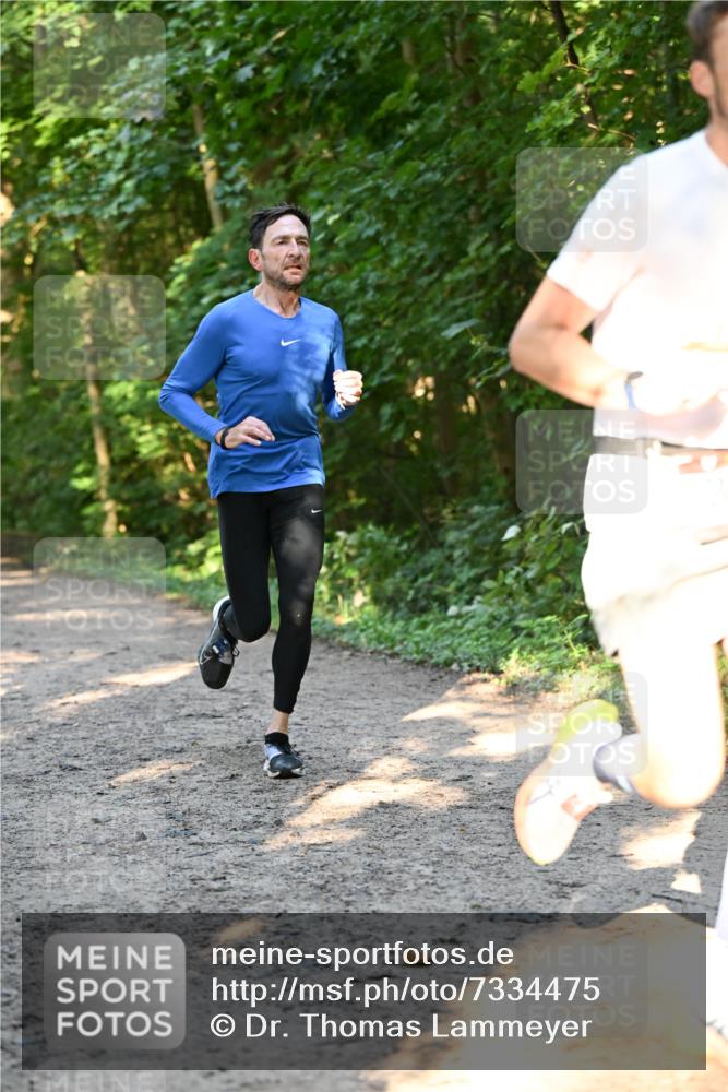 06.10.2024 - Bramfelder Halbmarathon 2024 Dr. Thomas Lammeyer http://msf.ph/oto/7334475 06.10.2024 09:50:37 Laufen  meine-sportfotos.de