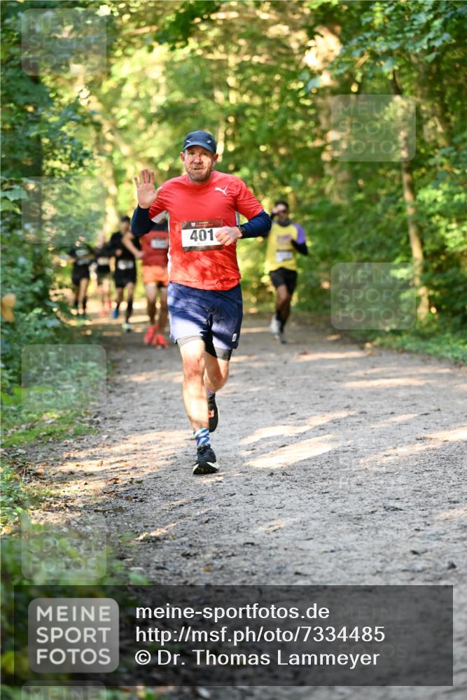 06.10.2024 - Bramfelder Halbmarathon 2024 Dr. Thomas Lammeyer http://msf.ph/oto/7334485 06.10.2024 09:50:45 Laufen 401 meine-sportfotos.de