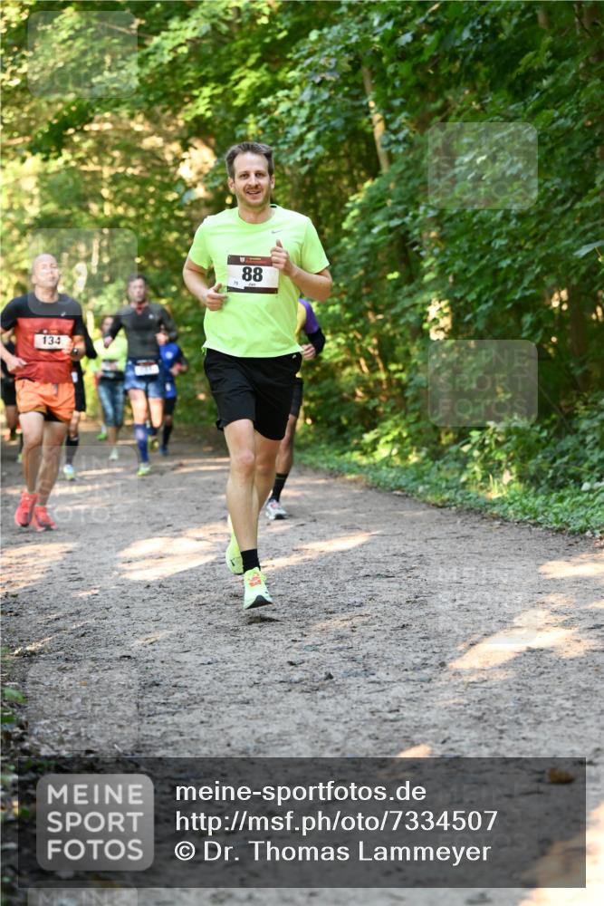 06.10.2024 - Bramfelder Halbmarathon 2024 Dr. Thomas Lammeyer http://msf.ph/oto/7334507 06.10.2024 09:50:49 Laufen 134, 88 meine-sportfotos.de