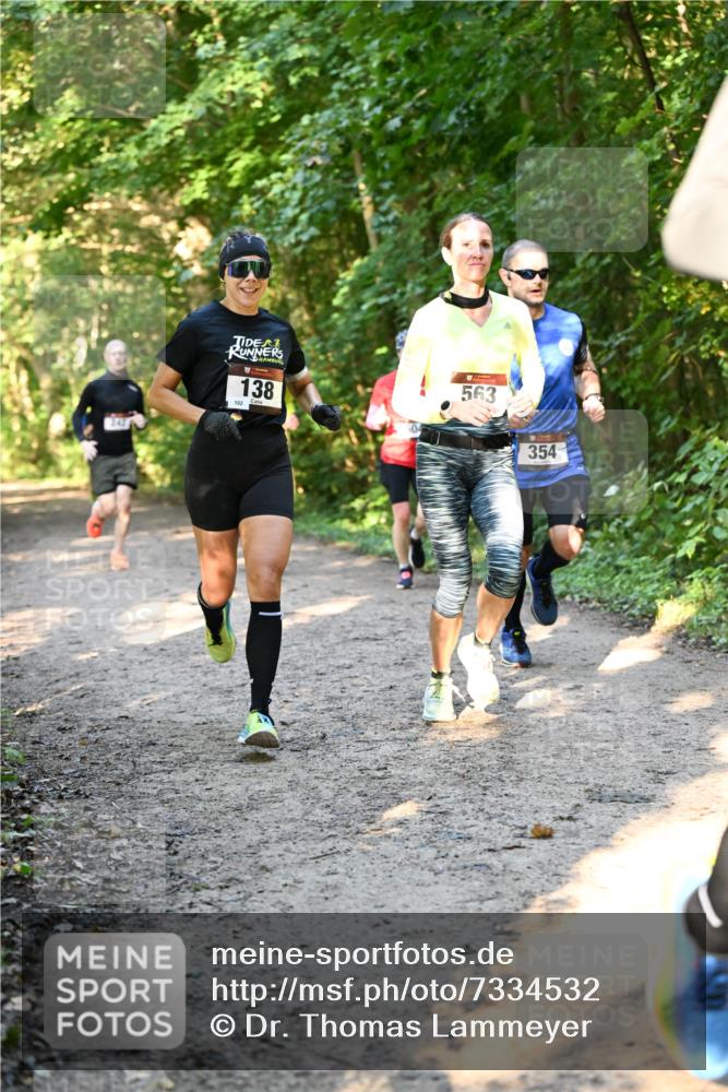 06.10.2024 - Bramfelder Halbmarathon 2024 Dr. Thomas Lammeyer http://msf.ph/oto/7334532 06.10.2024 09:50:54 Laufen 563, 14, 138, 102, 354 meine-sportfotos.de