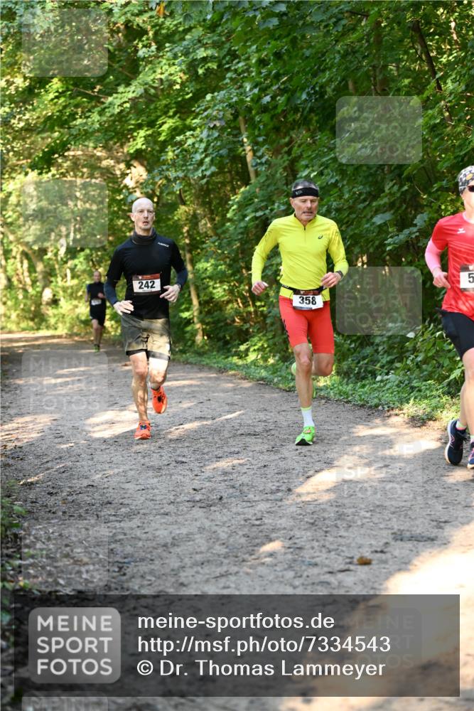 06.10.2024 - Bramfelder Halbmarathon 2024 Dr. Thomas Lammeyer http://msf.ph/oto/7334543 06.10.2024 09:50:56 Laufen 242, 358, 5 meine-sportfotos.de