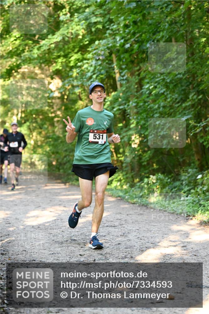 06.10.2024 - Bramfelder Halbmarathon 2024 Dr. Thomas Lammeyer http://msf.ph/oto/7334593 06.10.2024 09:51:36 Laufen 531 meine-sportfotos.de