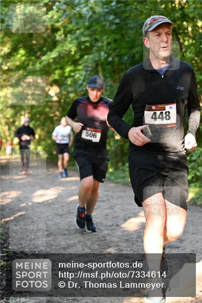 06.10.2024 - Bramfelder Halbmarathon 2024 Dr. Thomas Lammeyer http://msf.ph/oto/7334614 06.10.2024 09:51:41 Laufen 506, 33, 448, 32 meine-sportfotos.de