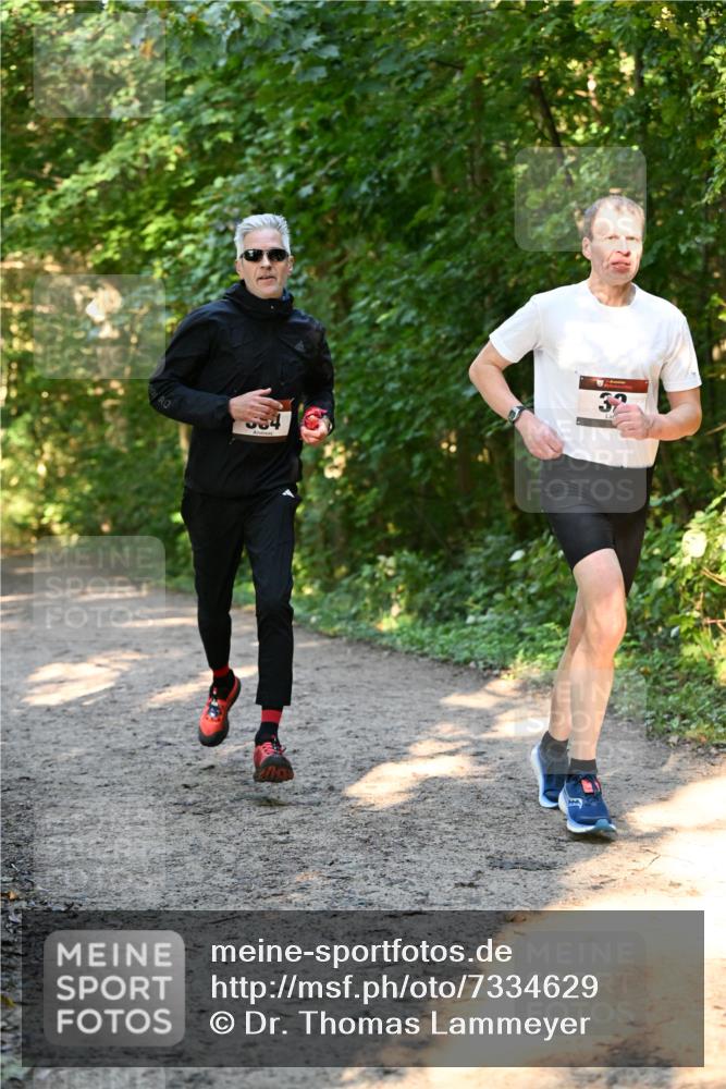 06.10.2024 - Bramfelder Halbmarathon 2024 Dr. Thomas Lammeyer http://msf.ph/oto/7334629 06.10.2024 09:51:45 Laufen 32 meine-sportfotos.de