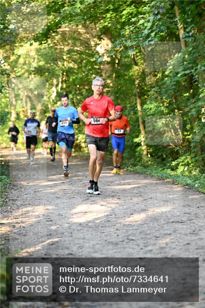 06.10.2024 - Bramfelder Halbmarathon 2024 Dr. Thomas Lammeyer http://msf.ph/oto/7334641 06.10.2024 09:51:52 Laufen 499, 56, 14 meine-sportfotos.de