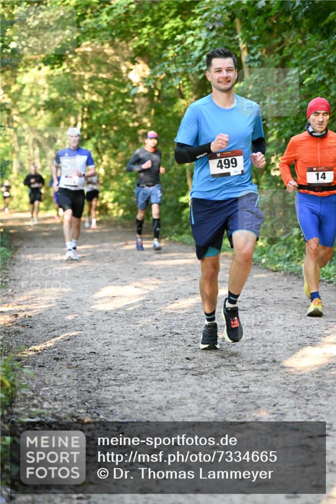06.10.2024 - Bramfelder Halbmarathon 2024 Dr. Thomas Lammeyer http://msf.ph/oto/7334665 06.10.2024 09:51:56 Laufen 499, 14 meine-sportfotos.de