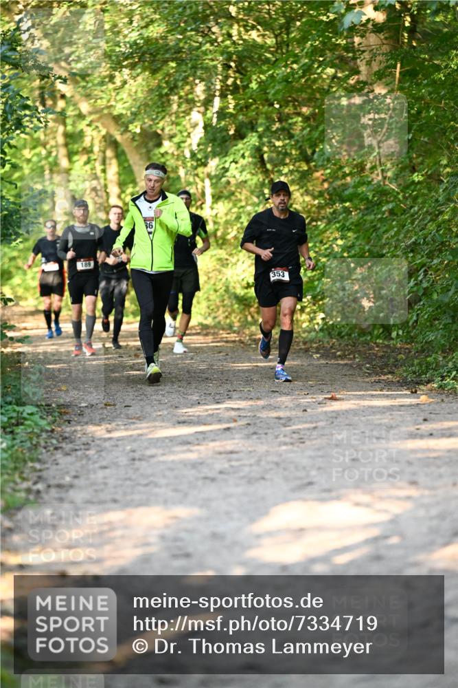 06.10.2024 - Bramfelder Halbmarathon 2024 Dr. Thomas Lammeyer http://msf.ph/oto/7334719 06.10.2024 09:52:08 Laufen 189, 36, 353 meine-sportfotos.de