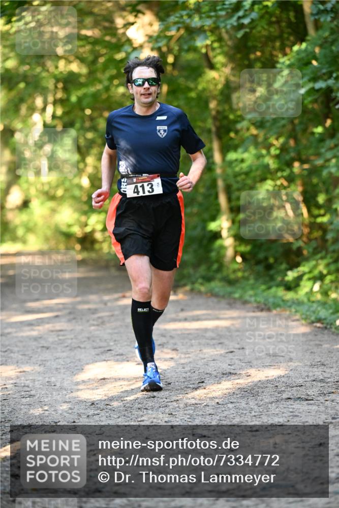 06.10.2024 - Bramfelder Halbmarathon 2024 Dr. Thomas Lammeyer http://msf.ph/oto/7334772 06.10.2024 09:52:19 Laufen 413 meine-sportfotos.de