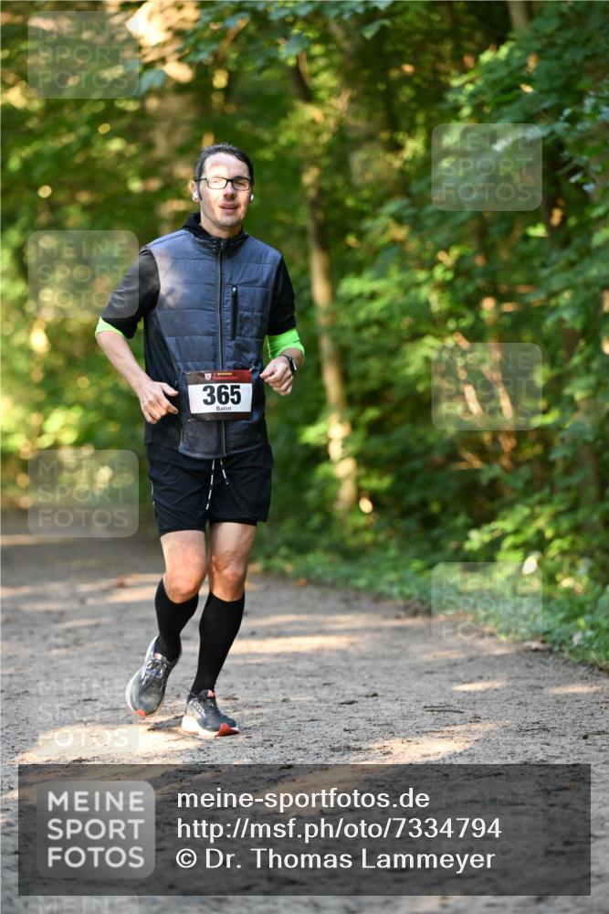 06.10.2024 - Bramfelder Halbmarathon 2024 Dr. Thomas Lammeyer http://msf.ph/oto/7334794 06.10.2024 09:52:26 Laufen 365 meine-sportfotos.de