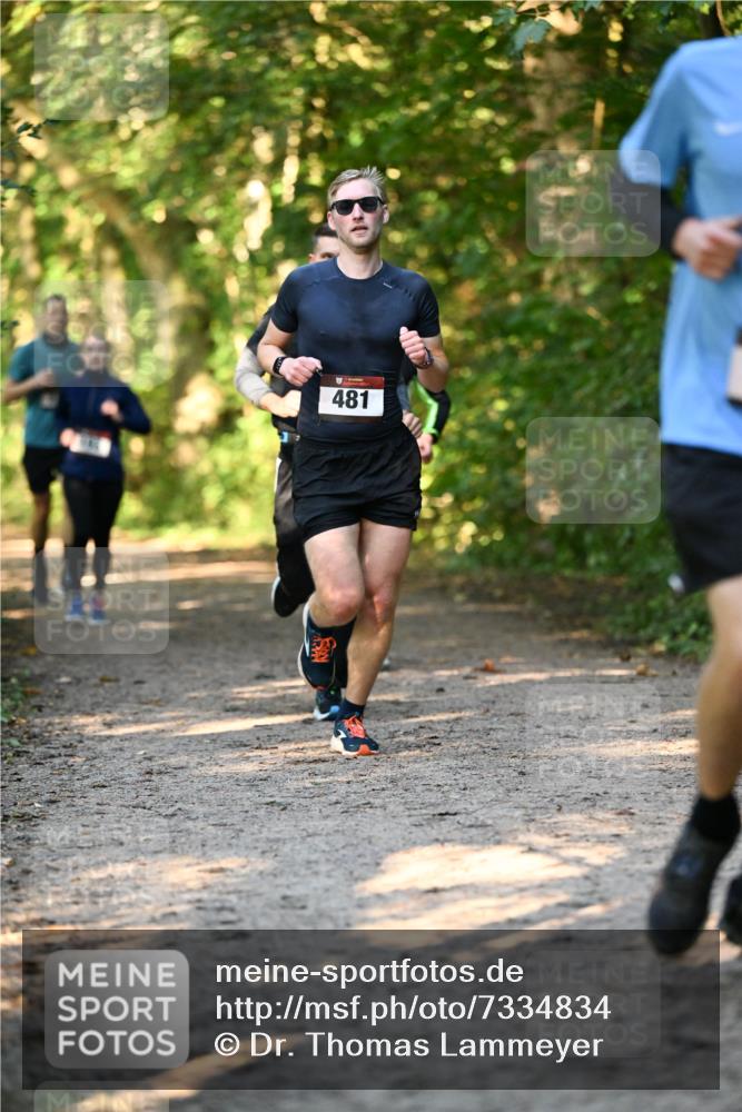 06.10.2024 - Bramfelder Halbmarathon 2024 Dr. Thomas Lammeyer http://msf.ph/oto/7334834 06.10.2024 09:52:35 Laufen 481 meine-sportfotos.de