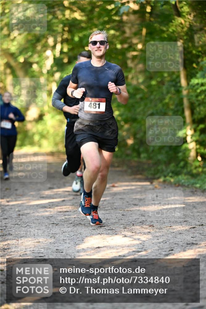 06.10.2024 - Bramfelder Halbmarathon 2024 Dr. Thomas Lammeyer http://msf.ph/oto/7334840 06.10.2024 09:52:36 Laufen 481 meine-sportfotos.de